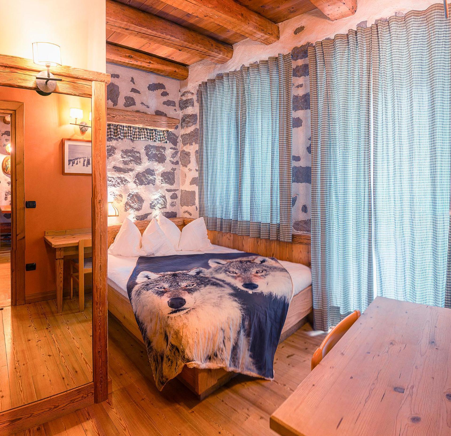 Castel Madonna Aparthotel Сан Мартино ди Кастроза Екстериор снимка