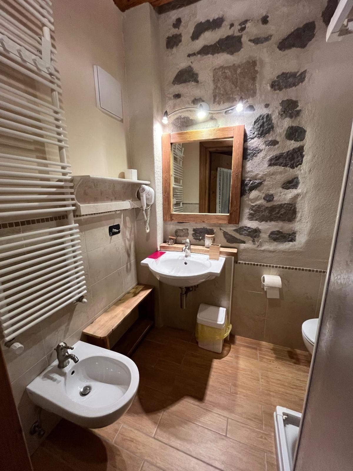 Castel Madonna Aparthotel Сан Мартино ди Кастроза Екстериор снимка