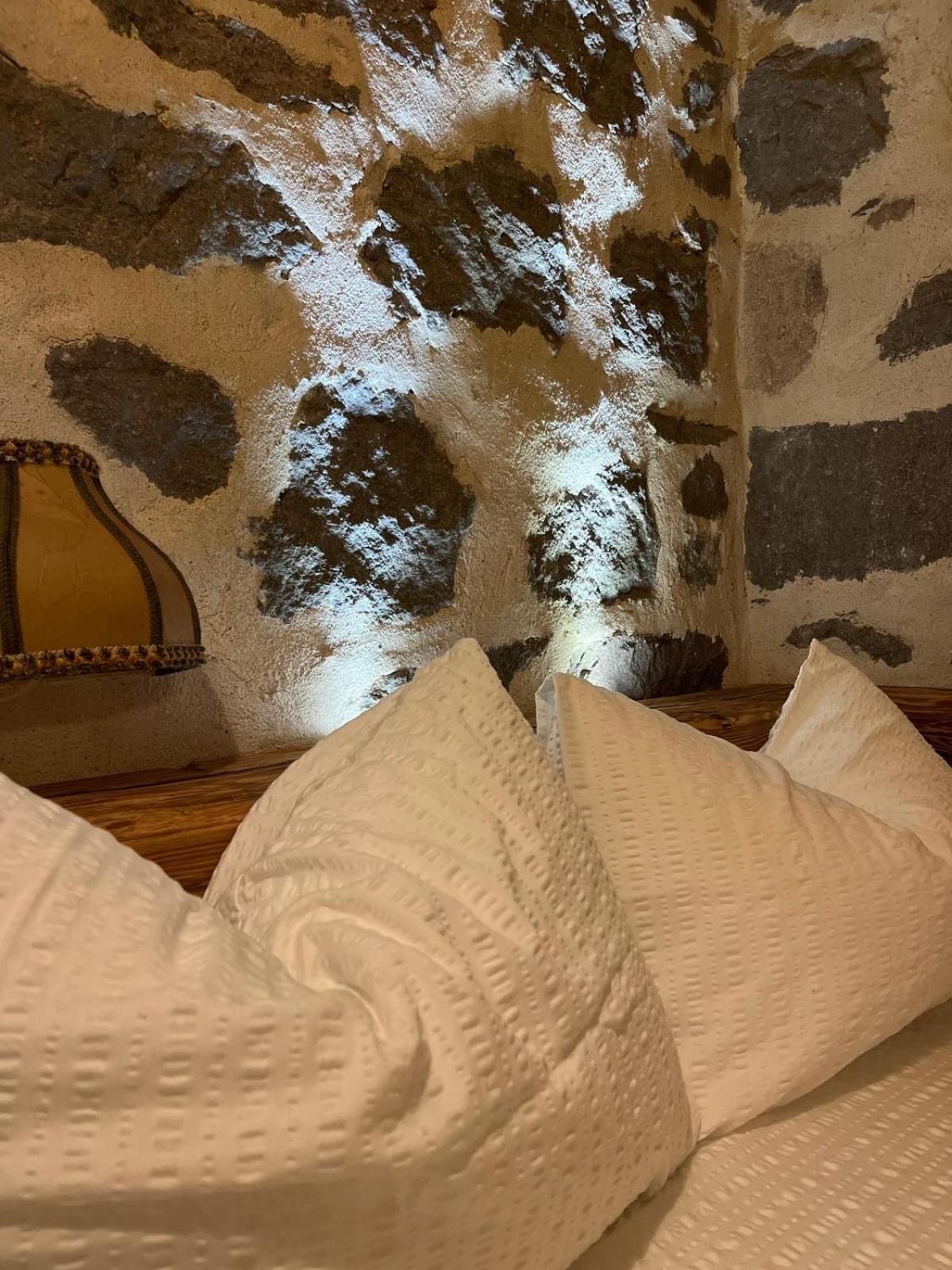 Castel Madonna Aparthotel Сан Мартино ди Кастроза Екстериор снимка